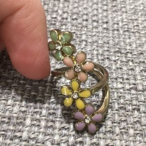 ⭐️ 3 for $10 - Flower ring